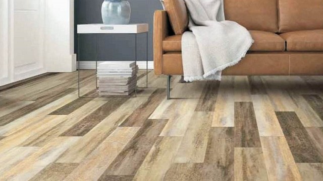 JS地板施工團隊在豐原安裝超耐磨地板