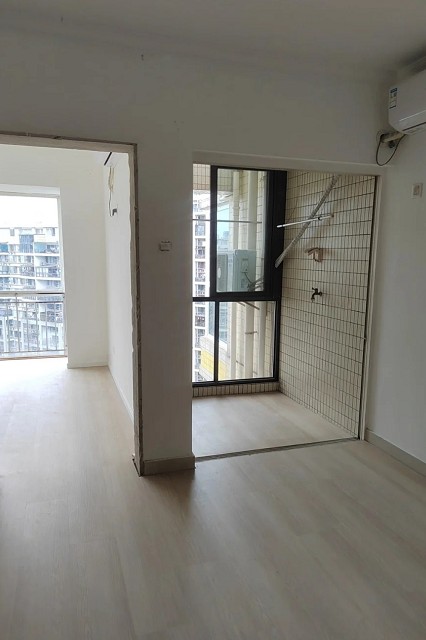 豐原書房耐磨地板鋪設案例