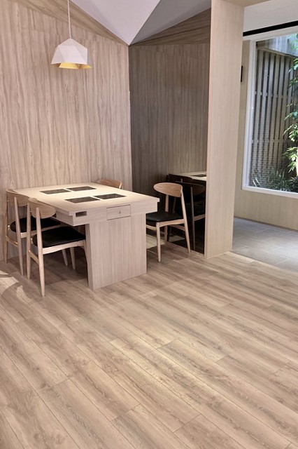 豐原客廳耐磨地板設計案例