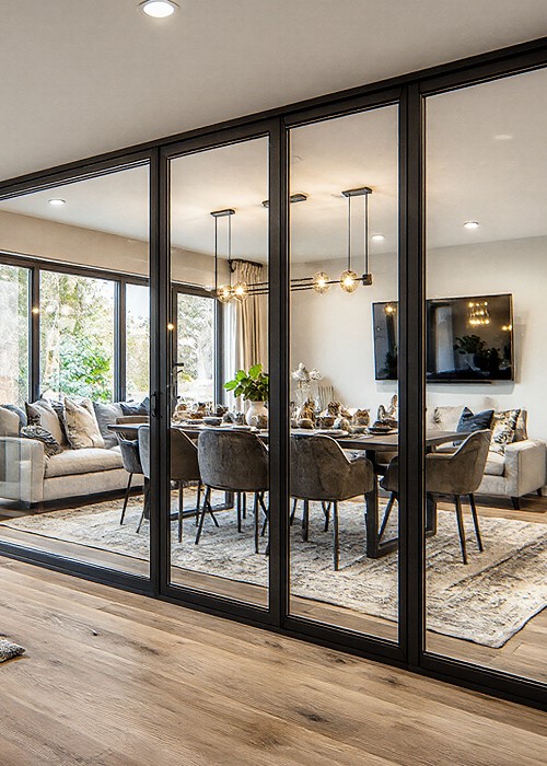 JS鋁框拉門專案經理Smith Adarson