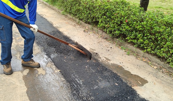 彰化柏油路面坑洞修補，提升道路安全