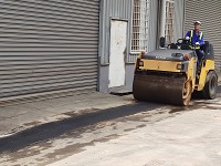 彰化廠區柏油路面維護，確保運輸順暢
