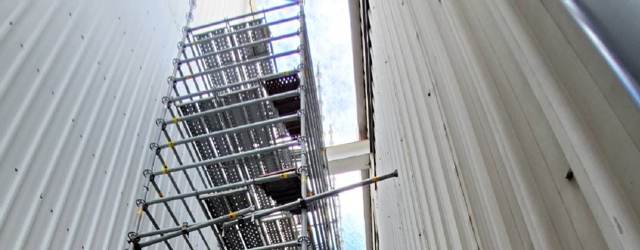 俊鋐鷹架在台中搭建的施工鷹架，保障作業安全